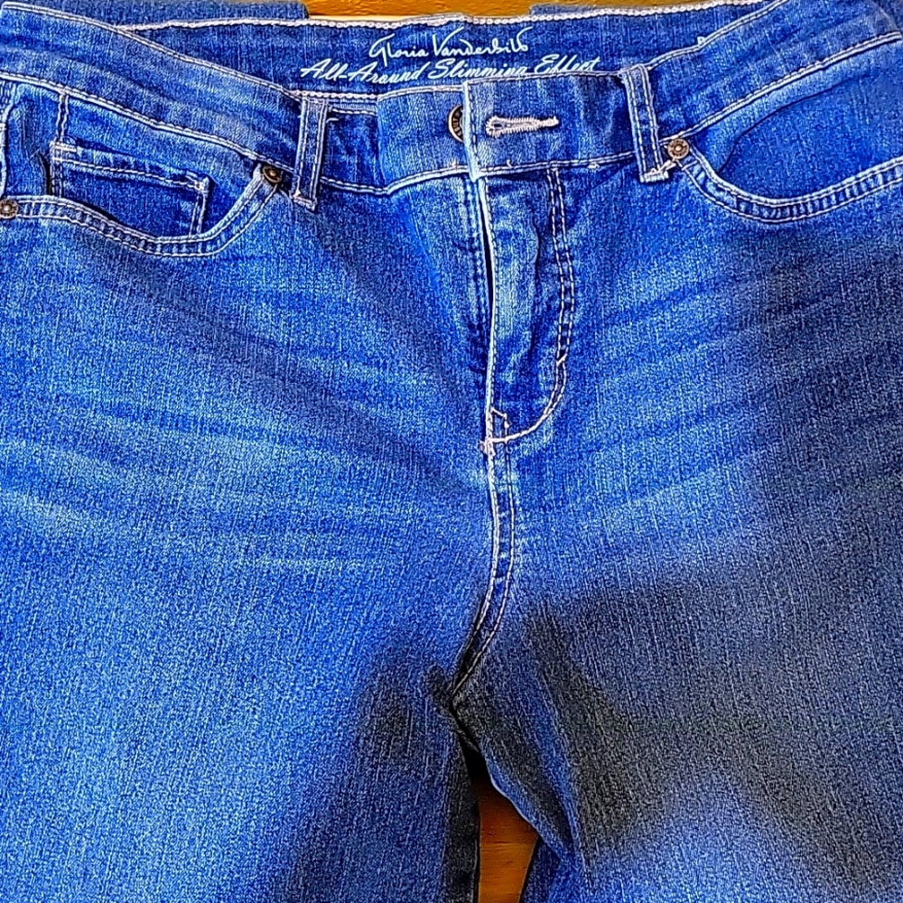 Women's Jeans